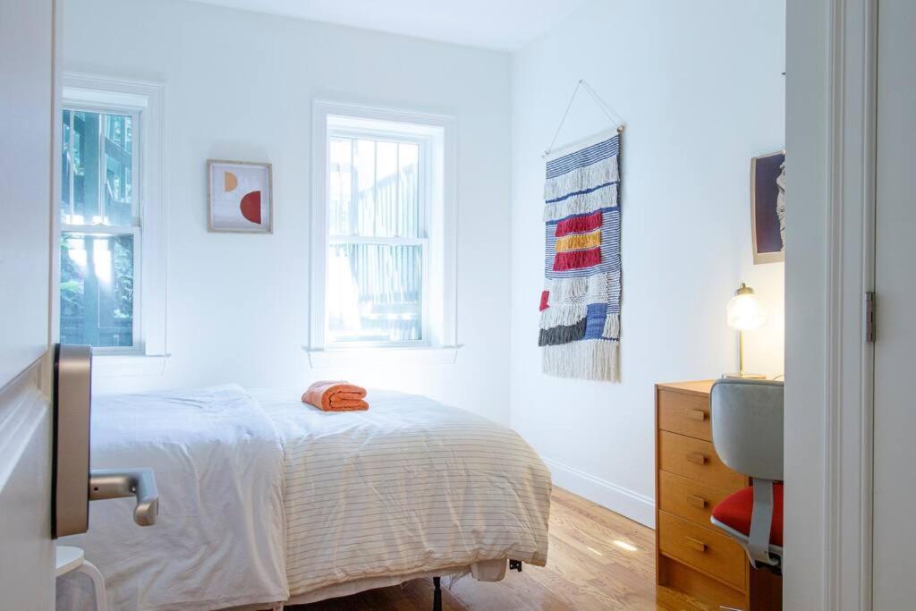 דירות בוסטון 4Br 1,5Bh Sunny Apt In Roxbury מראה חיצוני תמונה